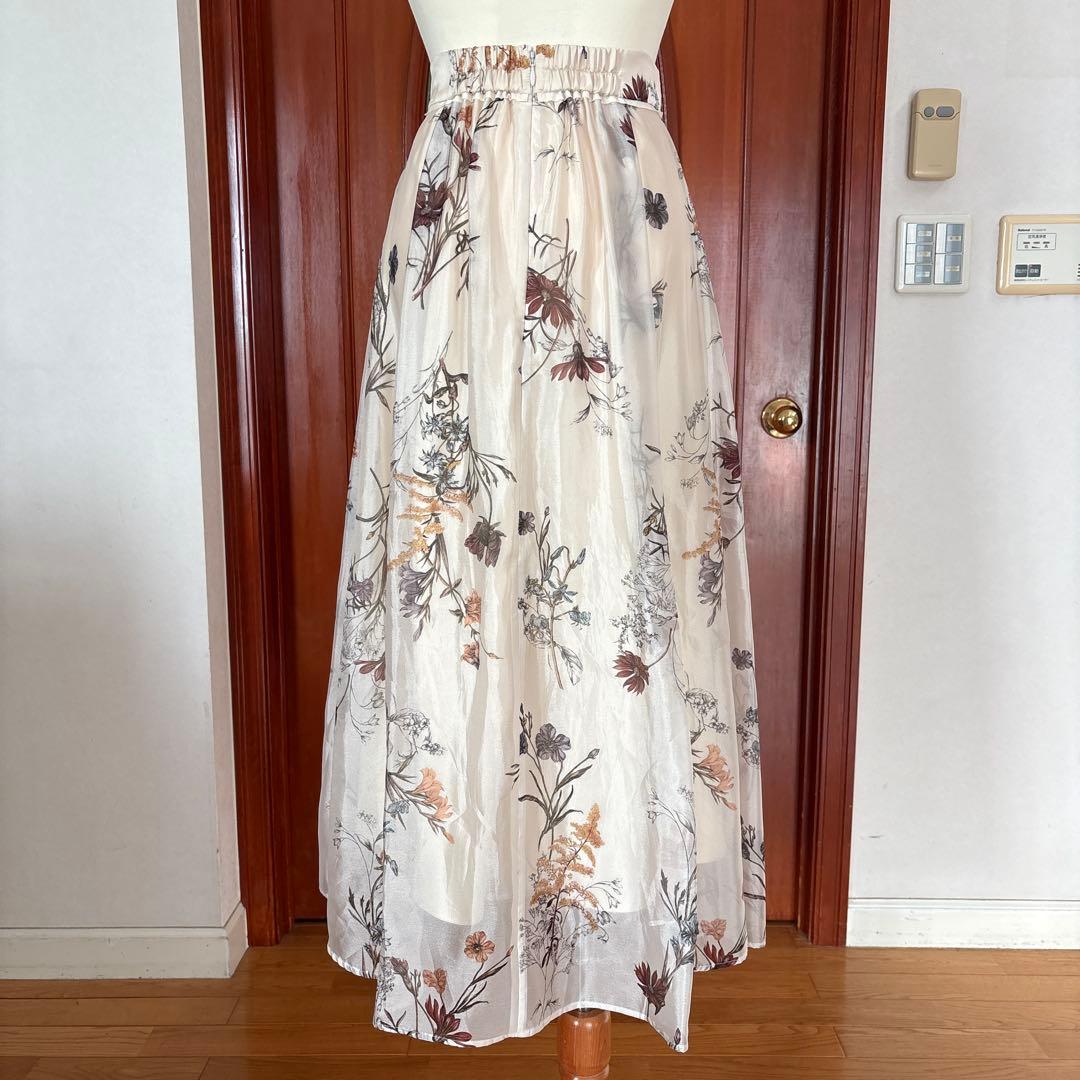 FRAY I.D ボタニカルプリントシアータックスカート フレイアイディ