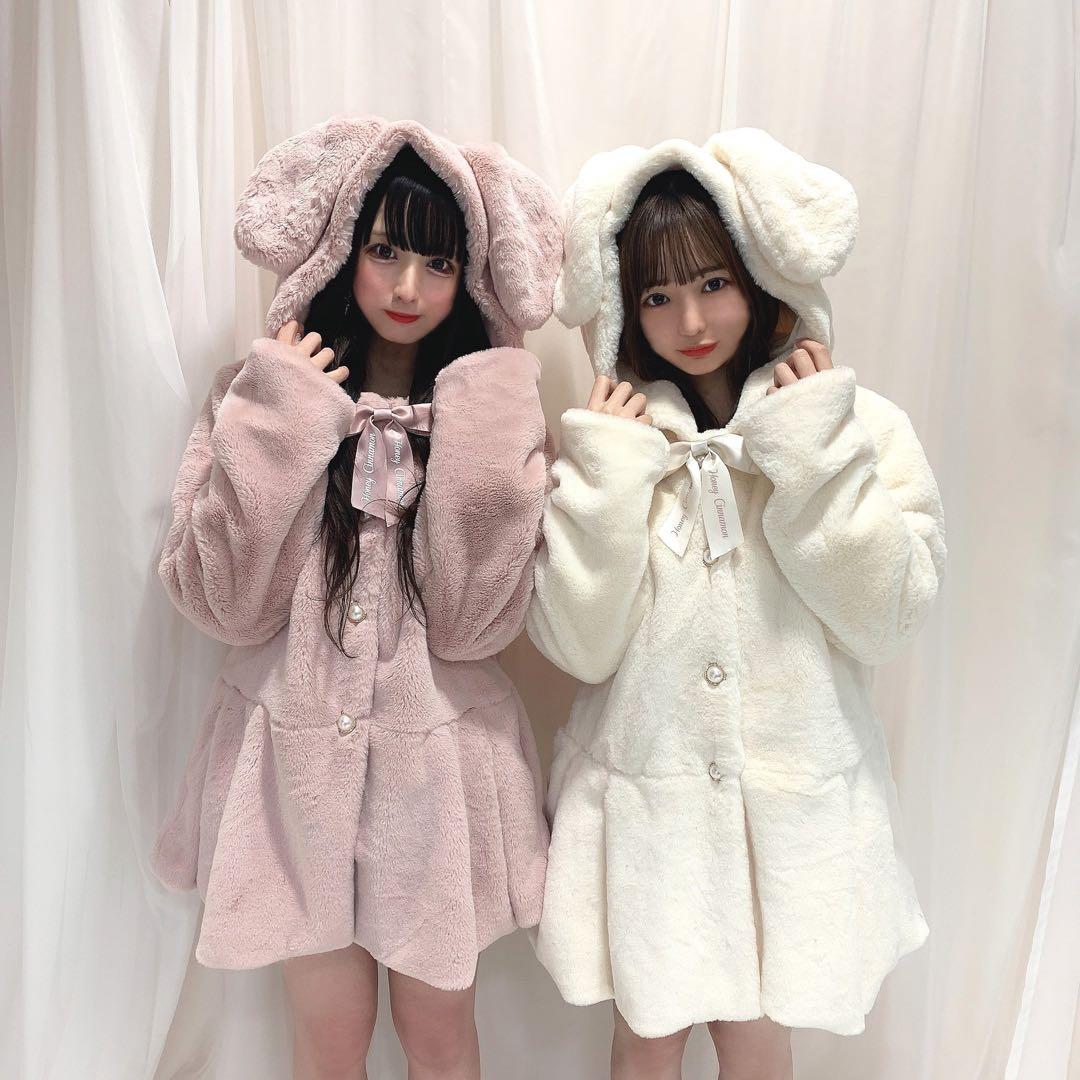 Melty Chocolateワンピース パールボタンうさ耳エコファーコート