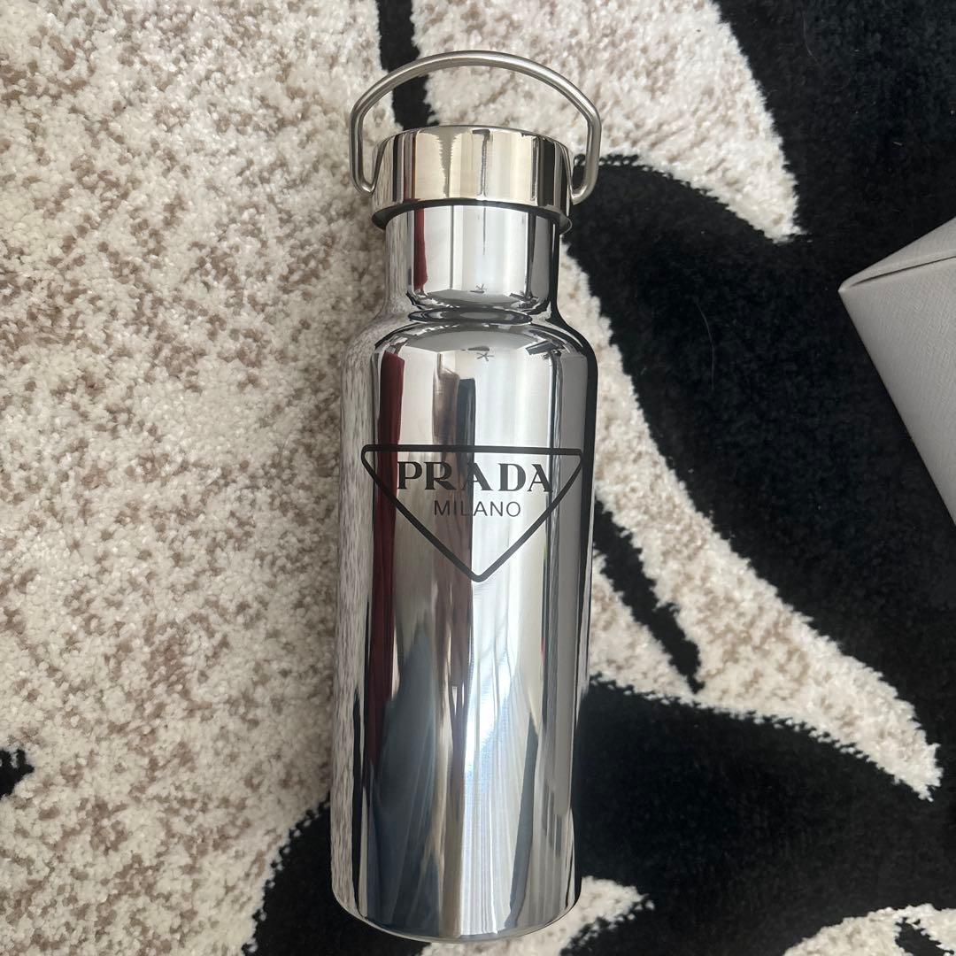 PRADA ステンレスボトル ウォーターボトル タンブラー 500ml シルバー