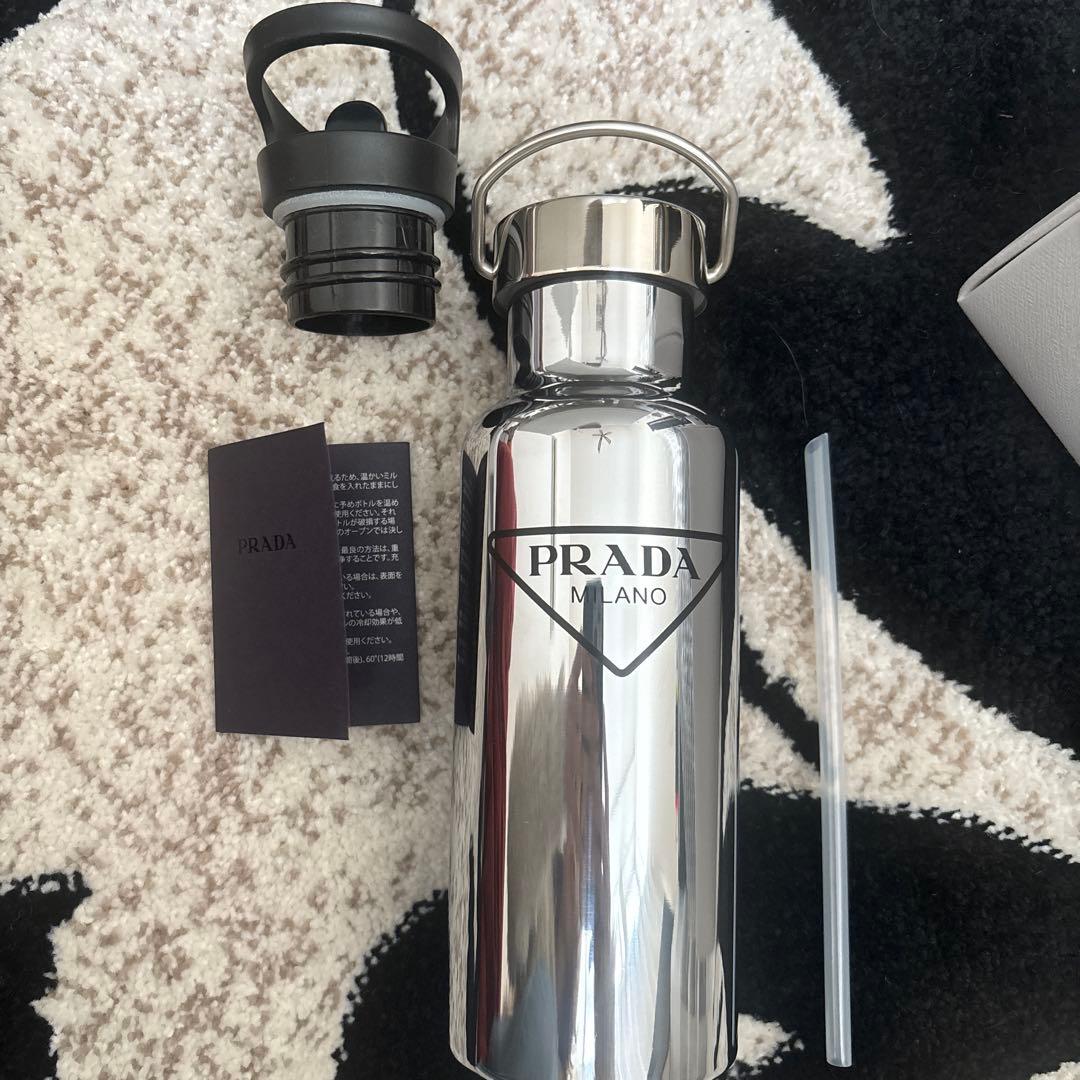 PRADA ステンレスボトル ウォーターボトル タンブラー 500ml シルバー