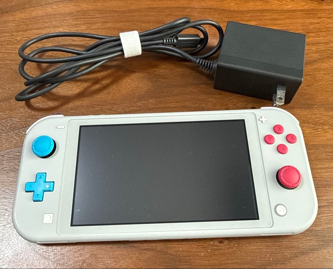 Nintendo Switch Lite ザシアン　ザマゼンタ　ポケモン　本体