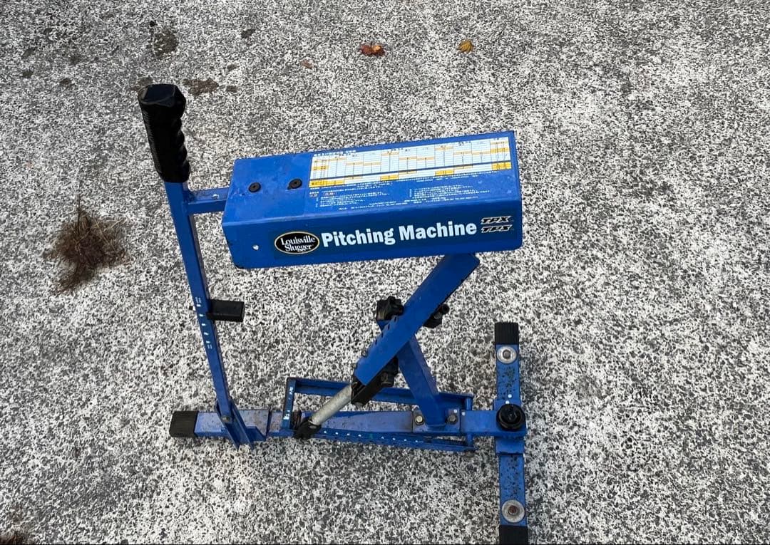 ルイスビルスラッガー ピッチングマシン