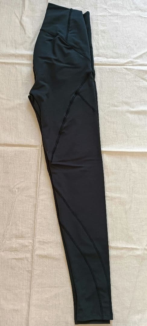 パーフェクトフォームレギンストレーニングMサイズ