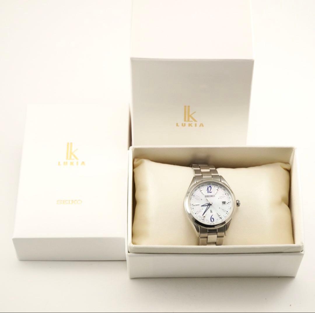 【美品】SEIKO ルキア 電波ソーラー 1Pダイヤ シェル文字盤 腕時計