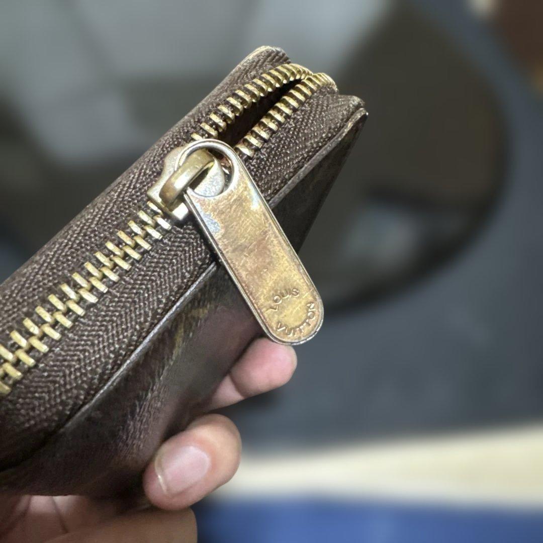 ⑨☆美品/訳あり☆モノグラム♪ジッピー パース ラウンドファスナー