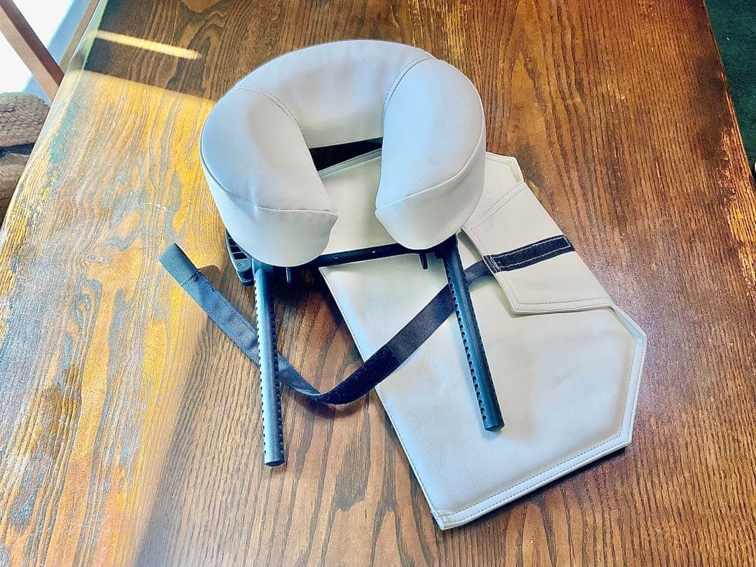 Inner Strength massage インナーストレングステーブルベッド