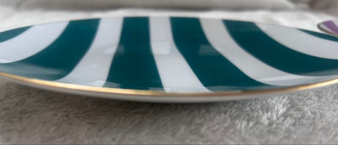 MarieDaageリモージュ　デザートプレート　グリーン　ホワイト　ストライプ