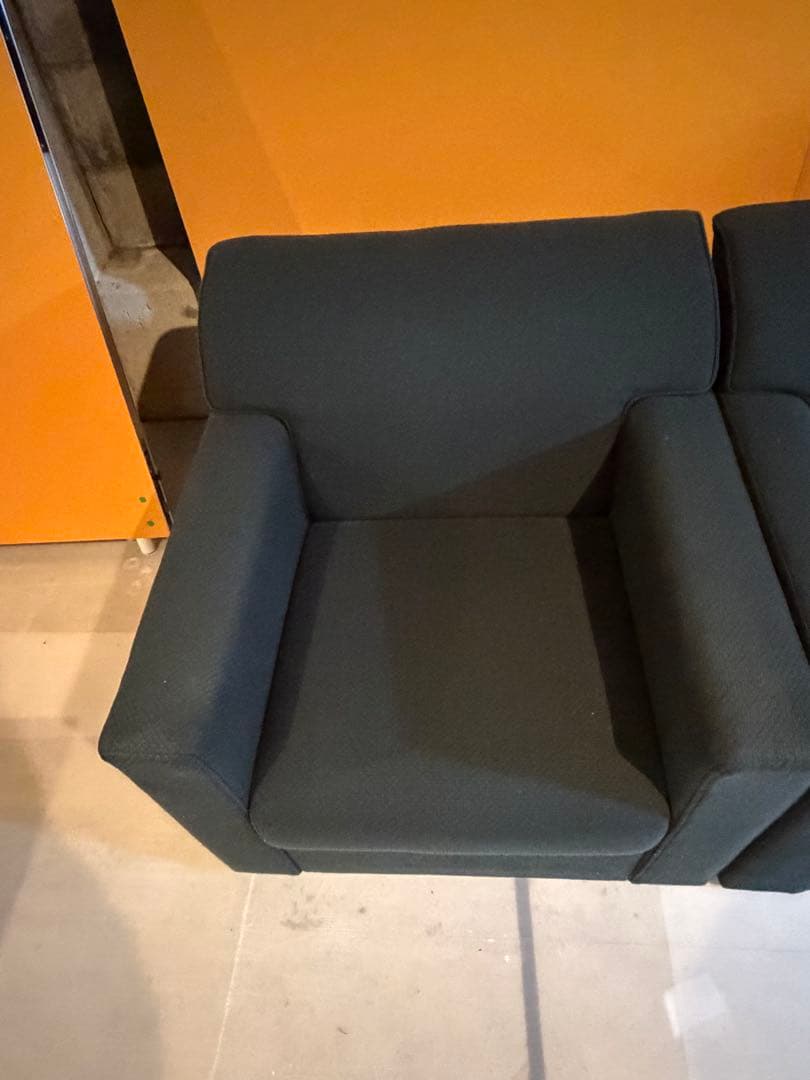 応接室用ソファ1人掛け×3、3人掛け×1 引き取り限定
