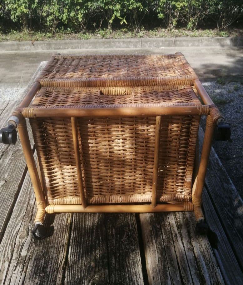レトロ　ラタン　キャスター付き　脱衣かご　ラック　カゴ　バスケット　ランドリー