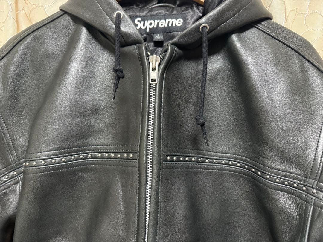 タグ有supreme Studded Hooded Leather Jacket