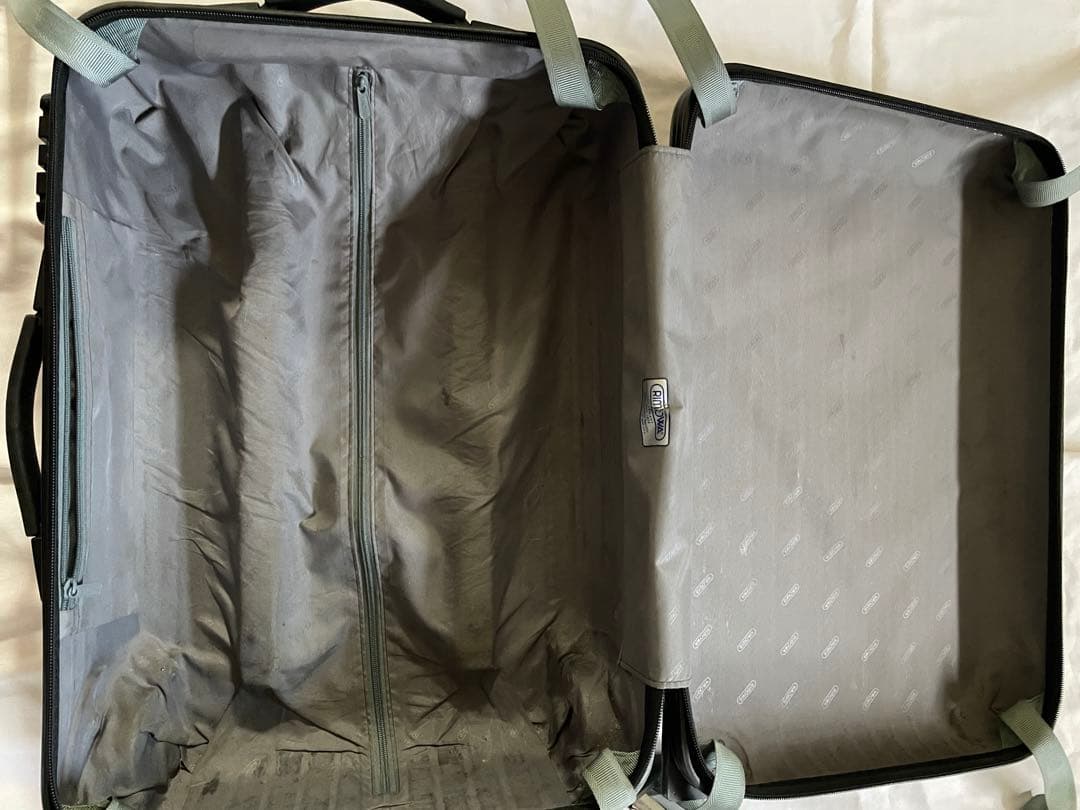 RIMOWA リモワスーツケース　サルサ2輪スーツケース機内持ち込みTSAロック