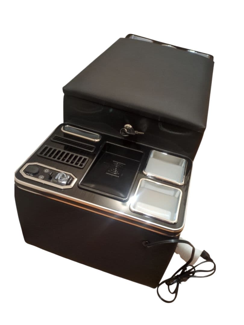 【新品未使用】Echimy ハイエース 200系 パーツ内装 コンソールボックス