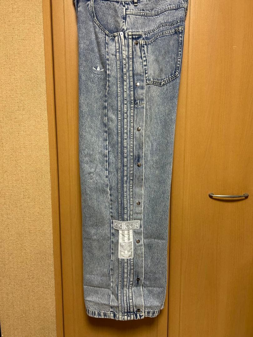 adidas originalsアディブレイク　デニム　ワイドジーンズ28インチ
