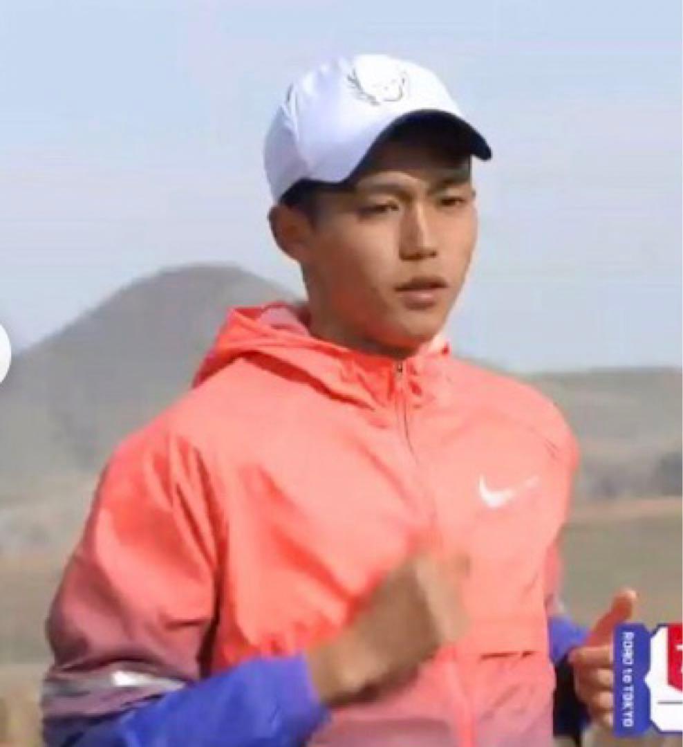 ナイキシールドプリズム フーディジャケット