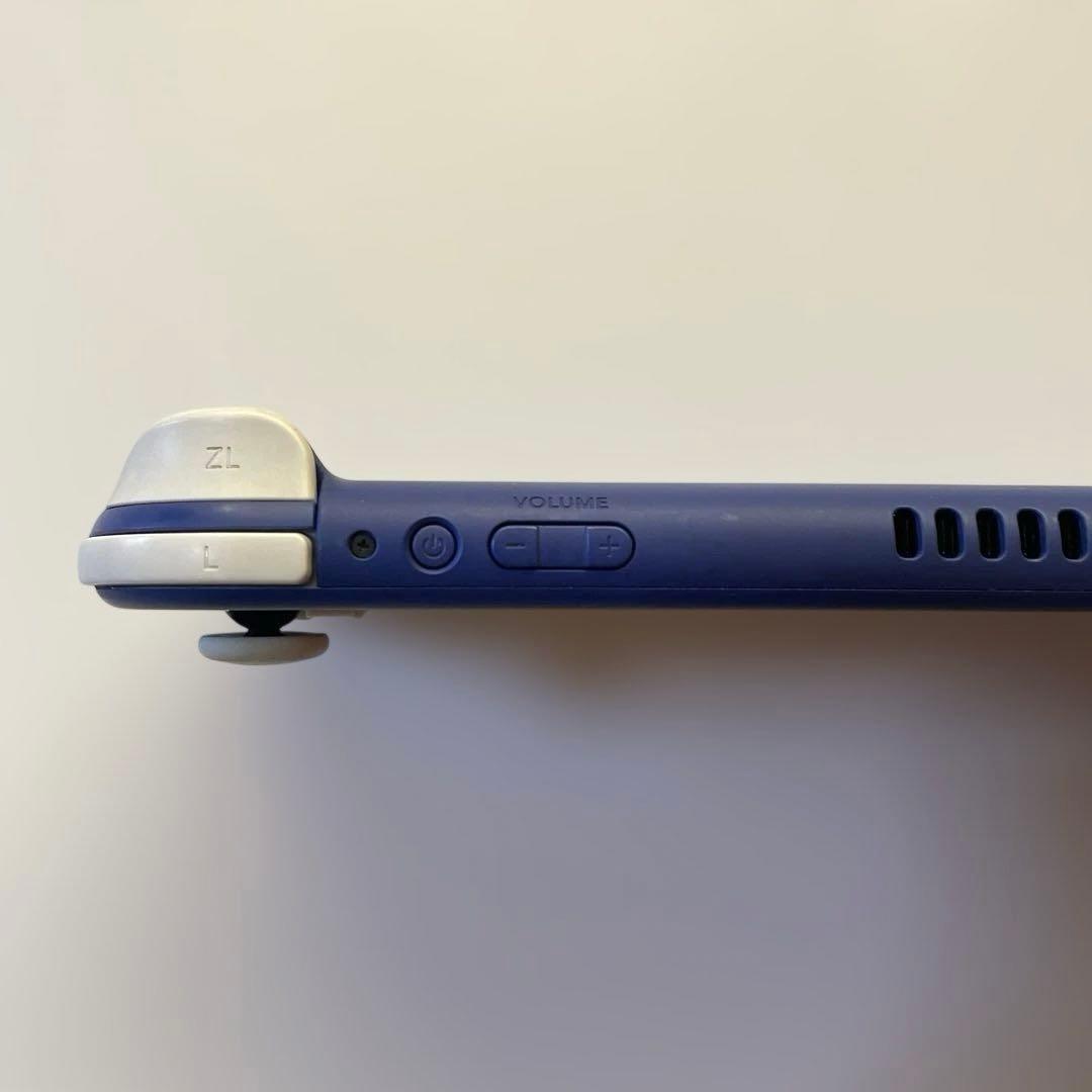 Nintendo Switch Lite本体　2022年製　充電器付き