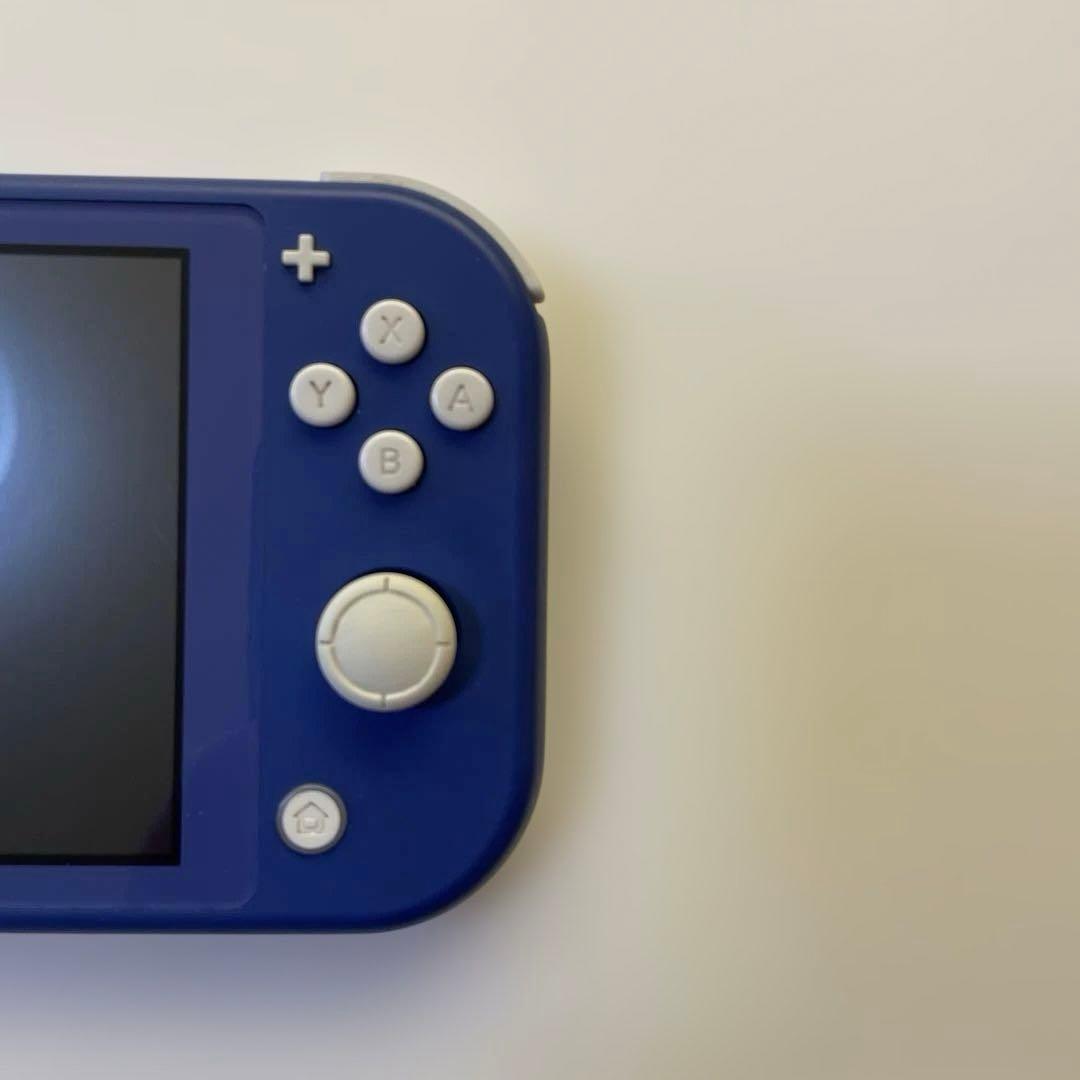 Nintendo Switch Lite本体　2022年製　充電器付き