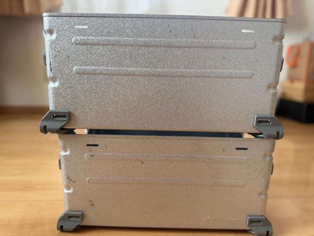 peakのシェルフコンテナ25 2個 セットです