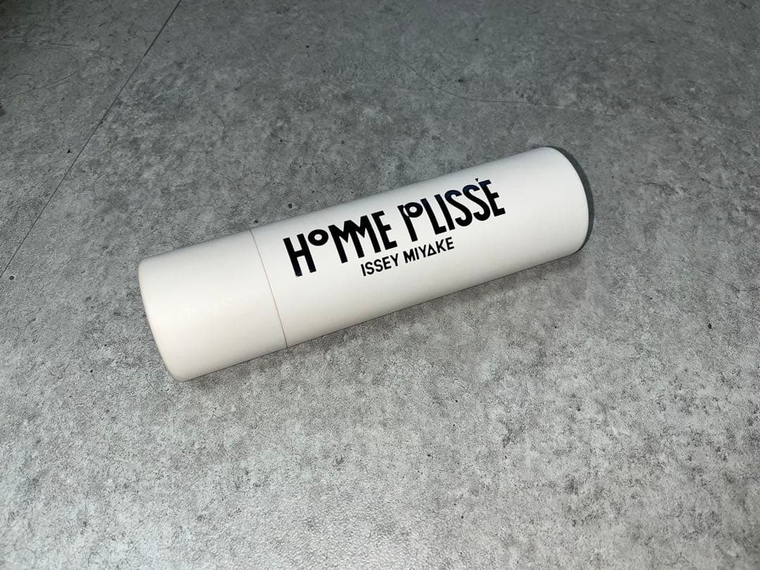 HOMME PLISSÉ バーガンディ ネクタイ 専用ケース付き