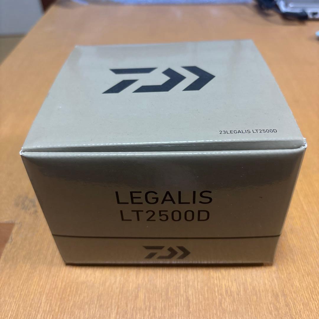 Daiwa LEGALIS LT2500D スピニングリール