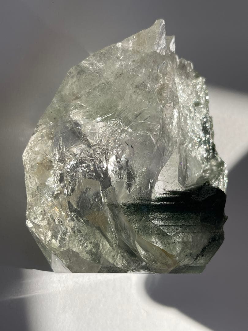 ガネーシュヒマール産　水晶　クローライト　ファントム