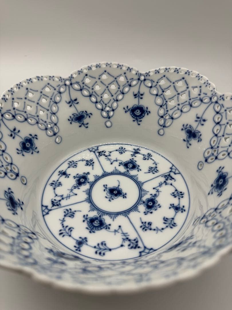 ロイヤルコペンハーゲン　レース　フルーツボウ