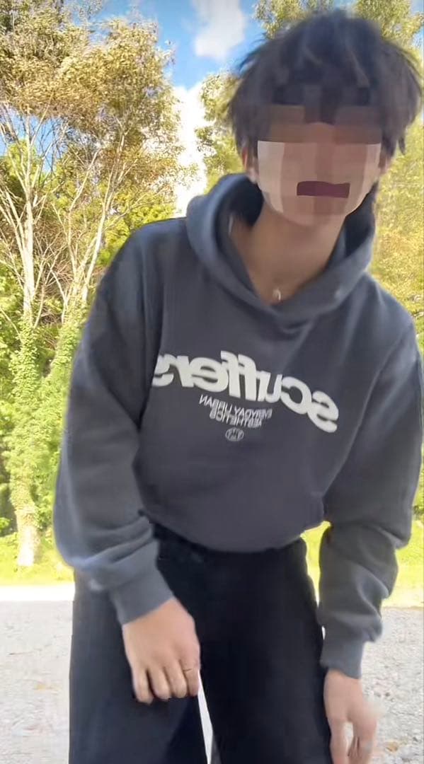 scuffers パーカー 生姜焼き定食　keNチャナ着用