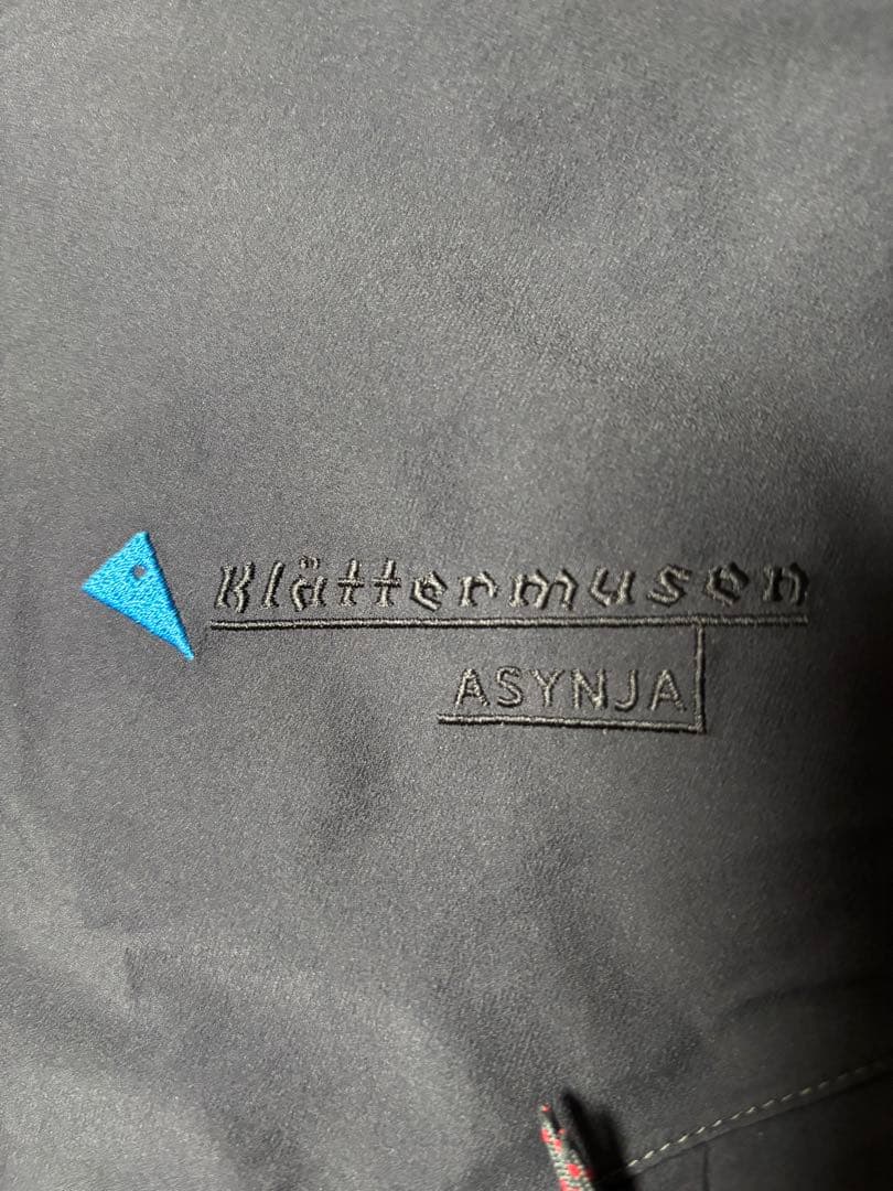 Klättermusen ASYNJA マウンテンパーカー M