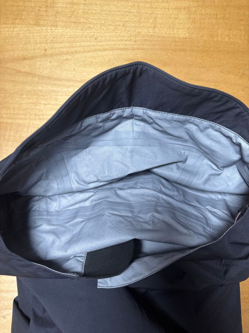 Klättermusen ASYNJA マウンテンパーカー M