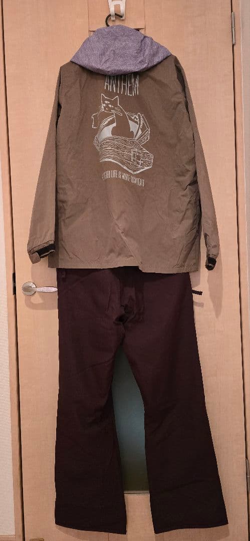 ANTHEM　アンセム　スノーボードウェア