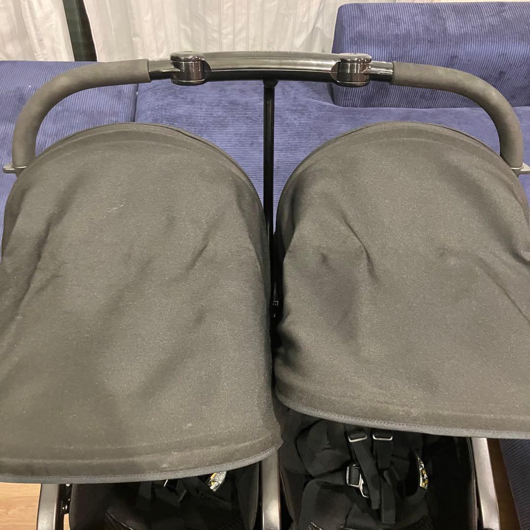 【にゃんこ】Combiコンビツインスピン　2人乗り双子ベビーカー雨カバー付