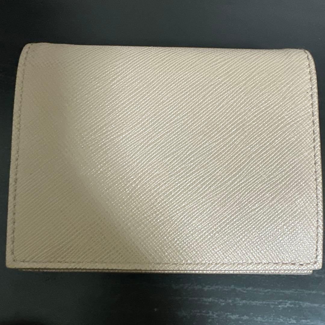プラダ　PRADA ピンク ベージュ　サフィアーノ