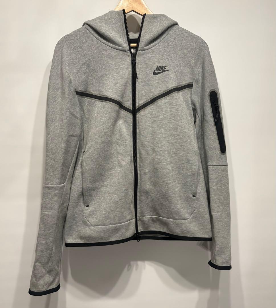 NIKE　ナイキテックフリース 上下Sサイズ　セットアップ