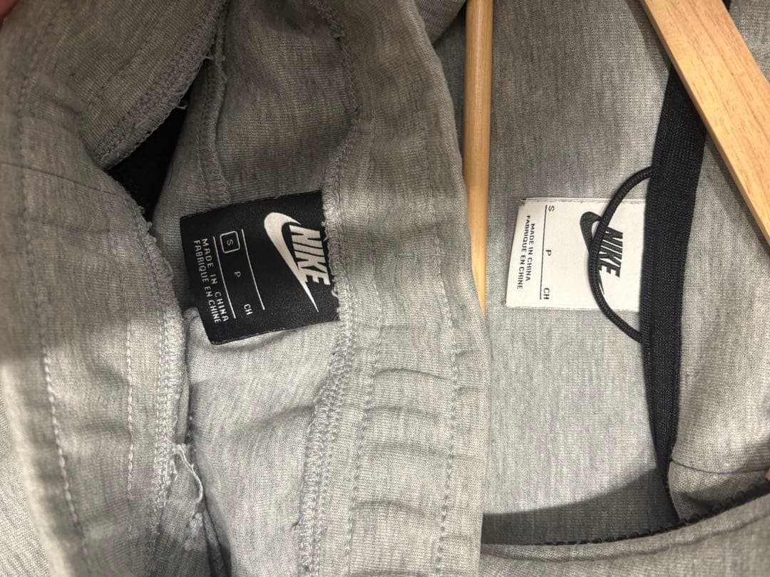 NIKE　ナイキテックフリース 上下Sサイズ　セットアップ