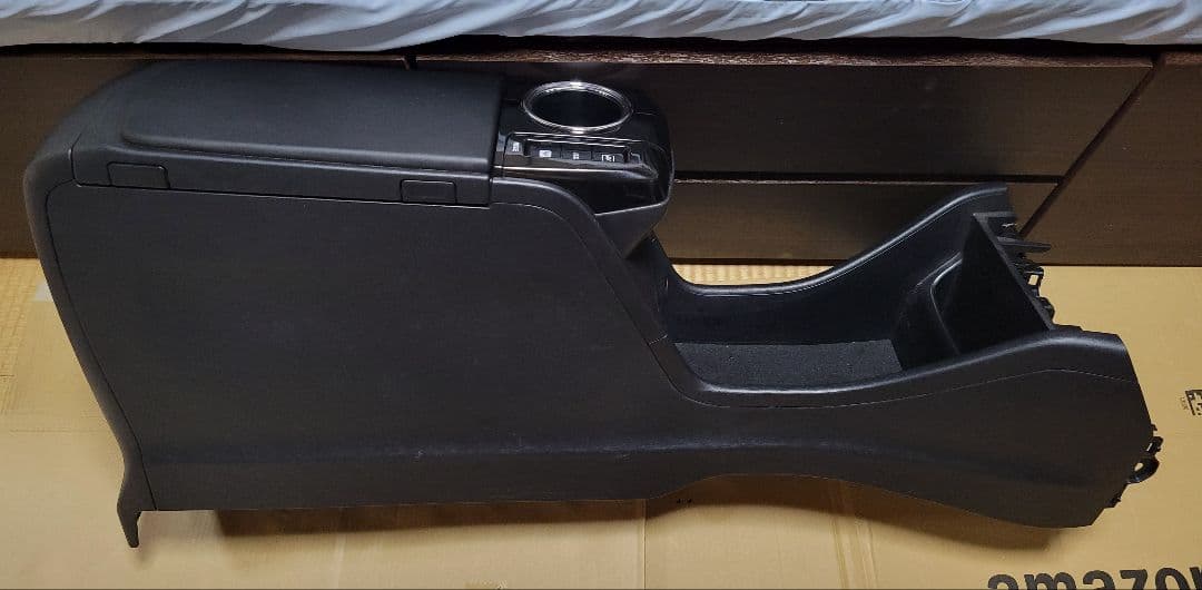 プリウスα プリウスアルファ G's センターコンソール 肘置きレザー張替