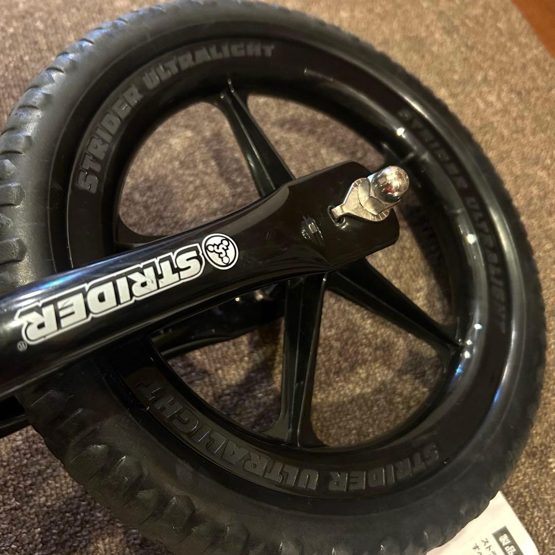 ★美品★ストライダー　レッド　STRIDER 12インチ　スポーツタイプ　箱付き