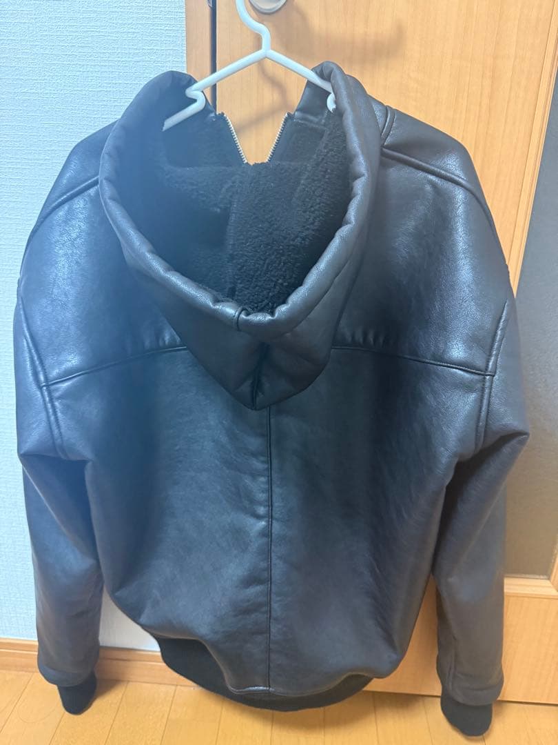 LAST NEST ボアフーディー