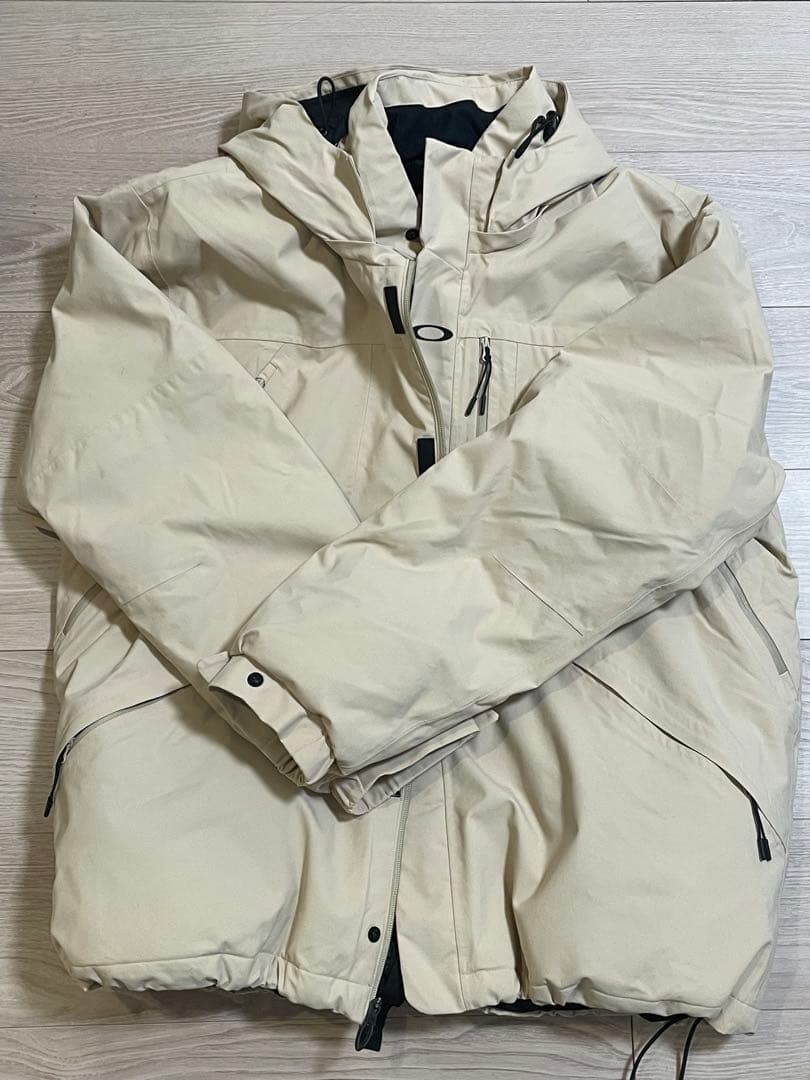 オークリー　スノーボードウェア　ジャケット