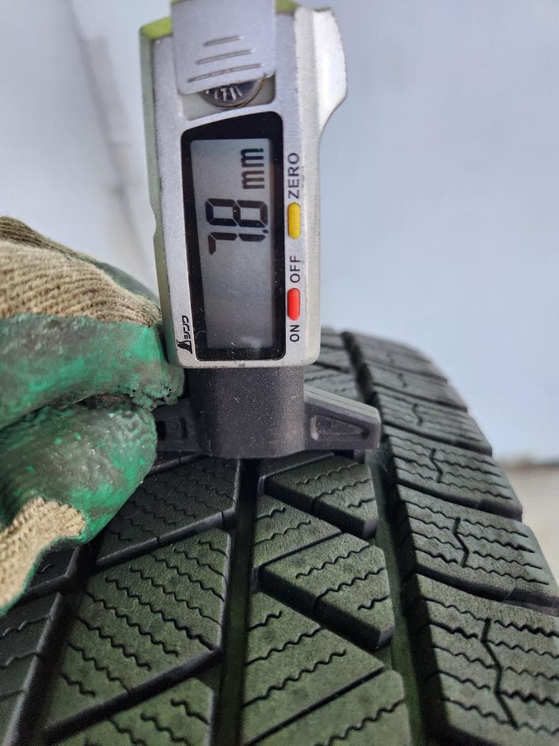 送料込☆2021年製 ブリヂストンタイヤ 185/65R15日本製☆2本