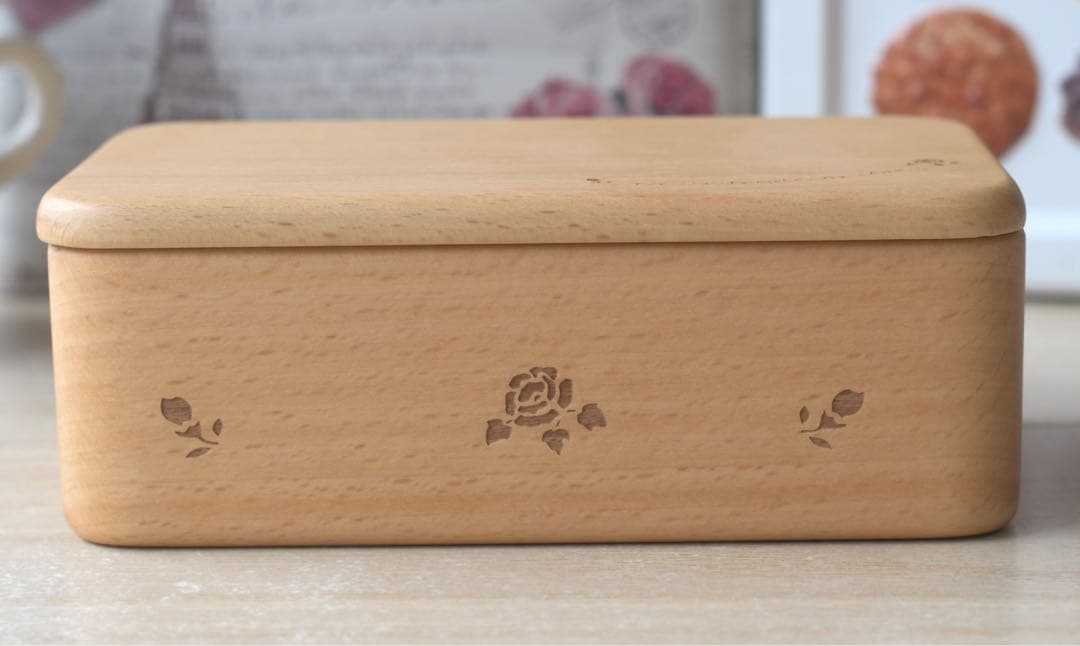 マニーローズ ウッド　バターケース&バターナイフ　木製　新品