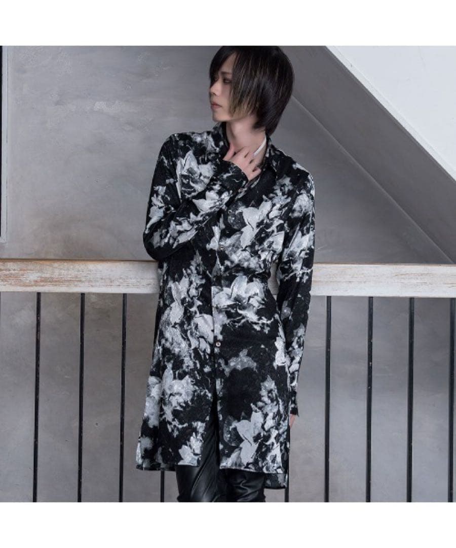 CIVARIZE ロング　柄シャツ