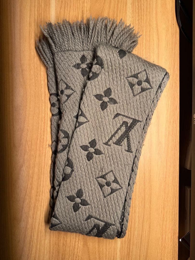 ルイ・ヴィトン LOUIS VUITTON マフラー モノグラム