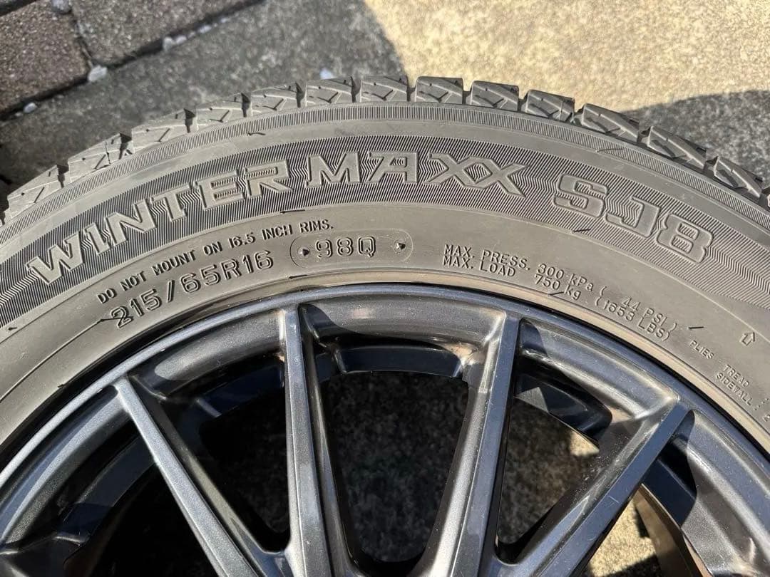 【寒波対策】アルファード　30 スタッドレス　ダンロップ　215/65R16