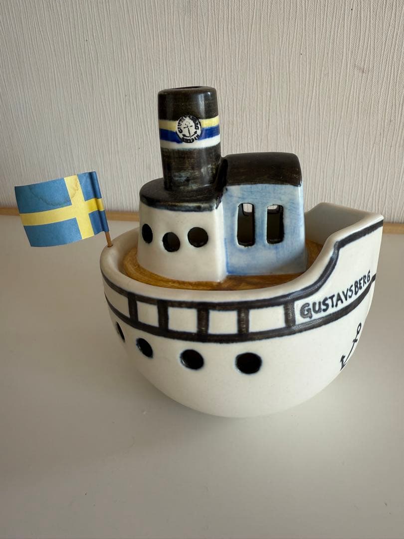 GUSTAVSBERGS リサラーソン　ボート