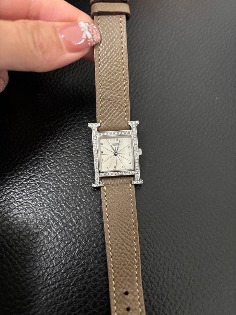 HERMES エルメス　Hウォッチ　ダイヤベゼル