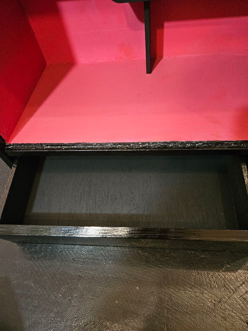 ショーケース　飾り棚　ガラス　引き出し　ブラックピンク　木製　ラック　昭和レトロ