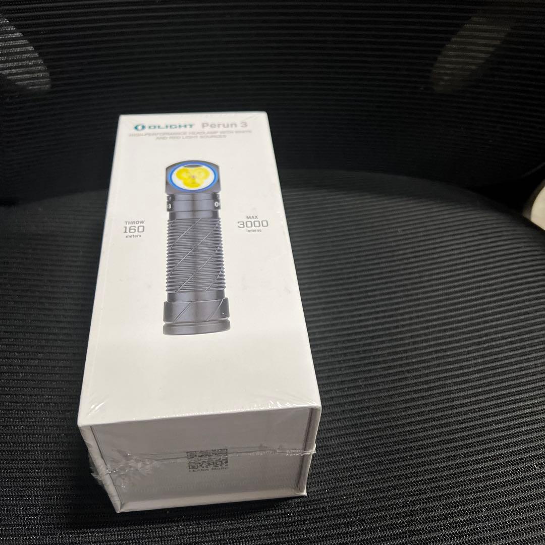 OLIGHT Perun 3 ヘッドライト 黒