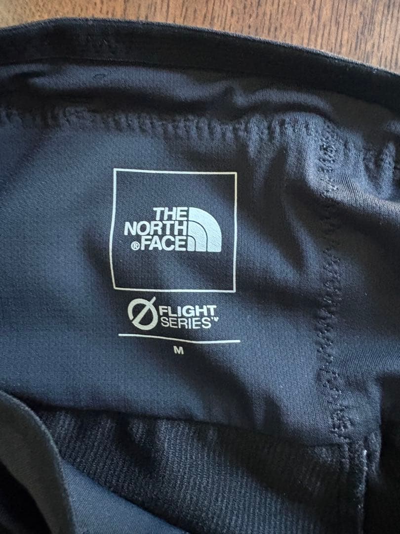 ノースフェイス　フライトエクスプロールタイツ パンツNB82171 美品冬に最適