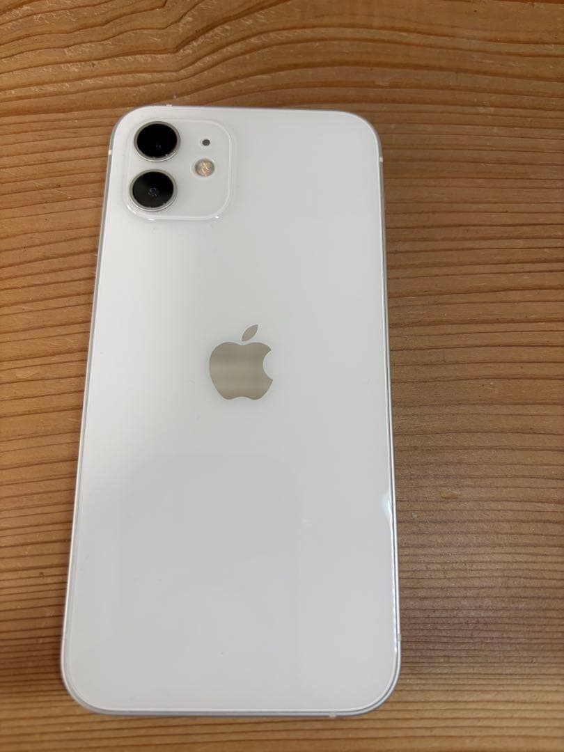 iPhone12 white simフリー