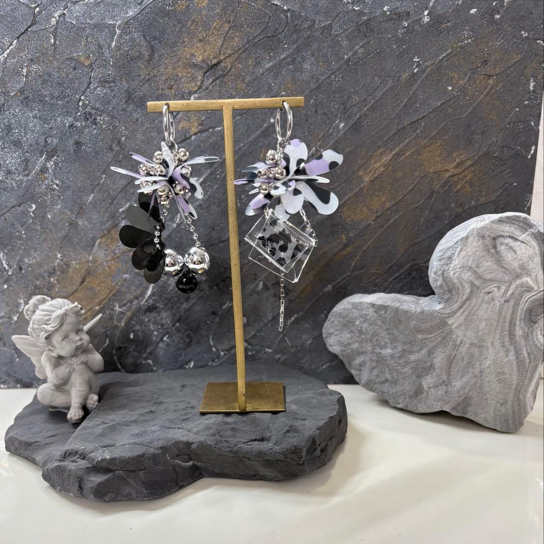 204 PVCを使用した個性的なかっこ可愛いアクセサリー❷ ピアスorイヤリング