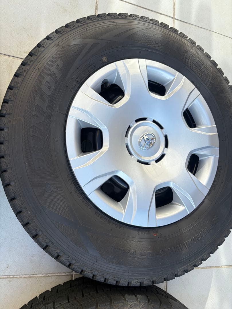 ②9部山 純正 ハイエース スタッドレス ダンロップ 195 80 R15